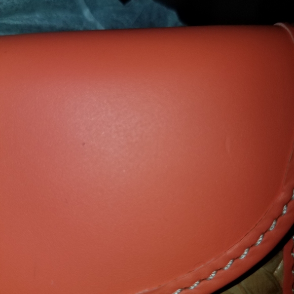 Dooney & Bourke Beacon Woven Domed Satchel/wallet - Picture 7 of 8